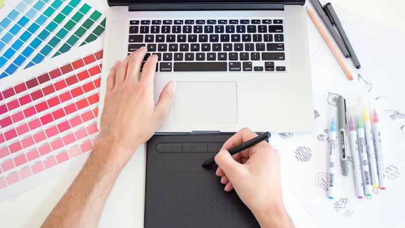 How Influencer Marketing Builds Brand Awareness